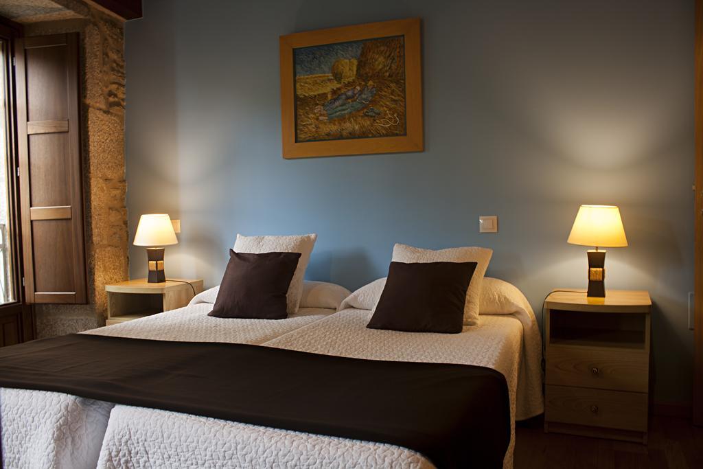 Pr Badalada Hotel Santiago de Compostela Bagian luar foto