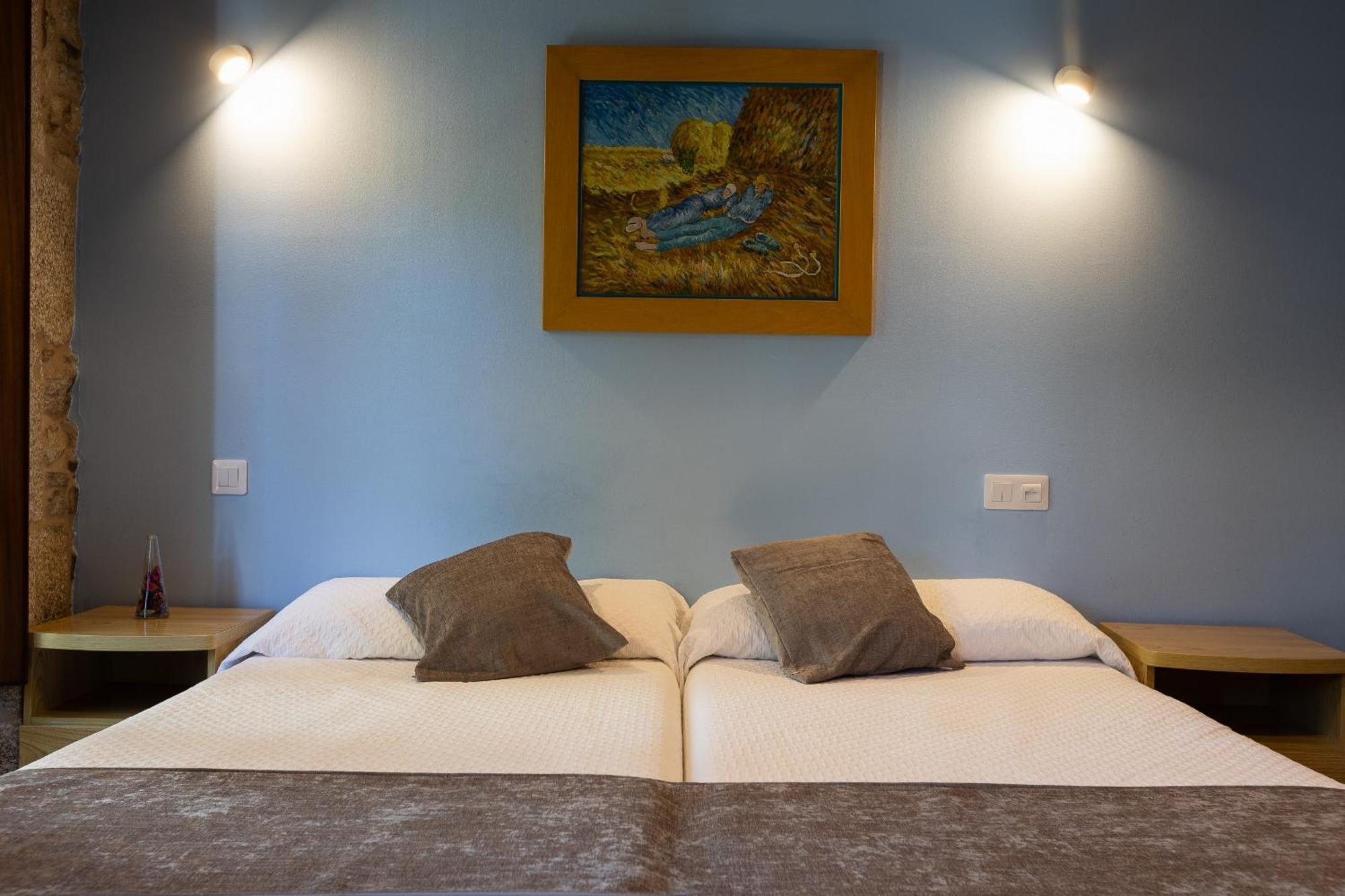 Pr Badalada Hotel Santiago de Compostela Bagian luar foto
