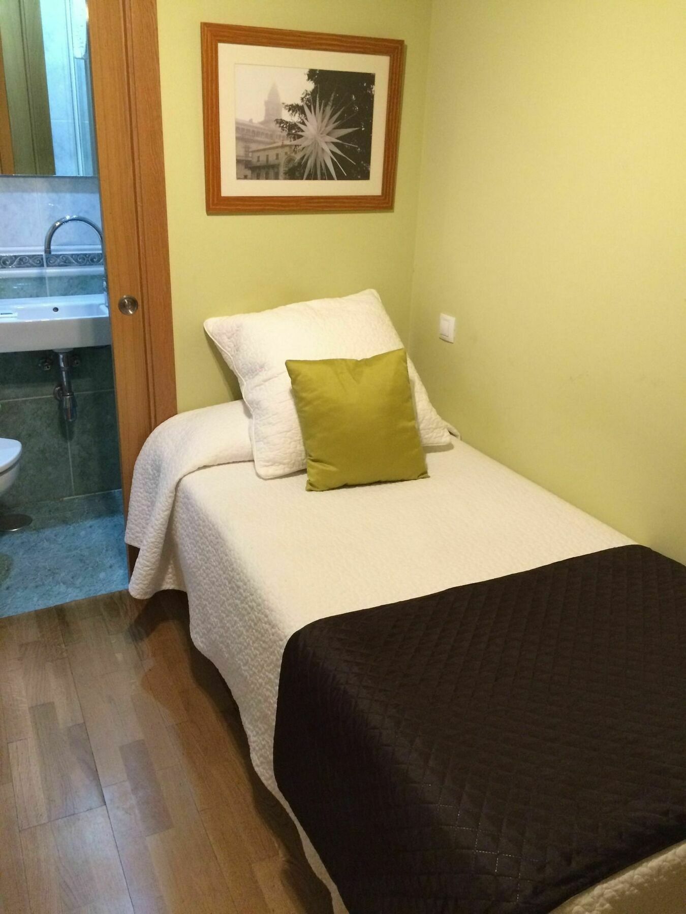 Pr Badalada Hotel Santiago de Compostela Bagian luar foto